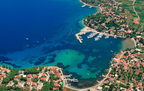 Lumbarda port-Korčula